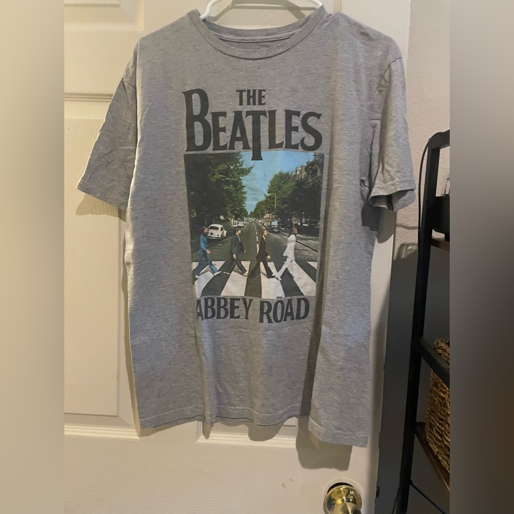Hybrid The Beatles Abbey Road Gray Kids Teen T-Shirt-Large